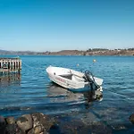 Sommerhytte Med Utsikt Og Bat Σπίτι διακοπών
