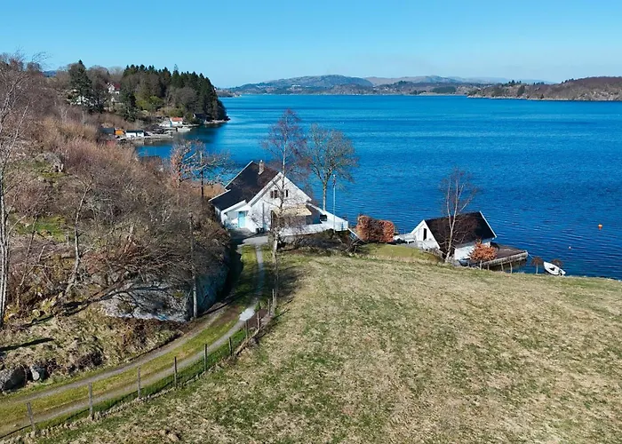 Sommerhytte Med Utsikt Og Bat
